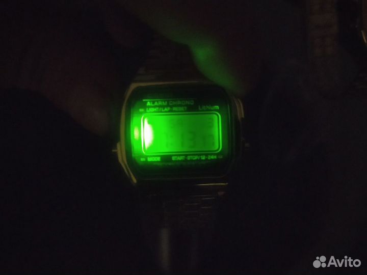 Часы casio. Золотистые