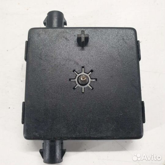 Антенна BMW X5 F15 2015г. 6520 9343304