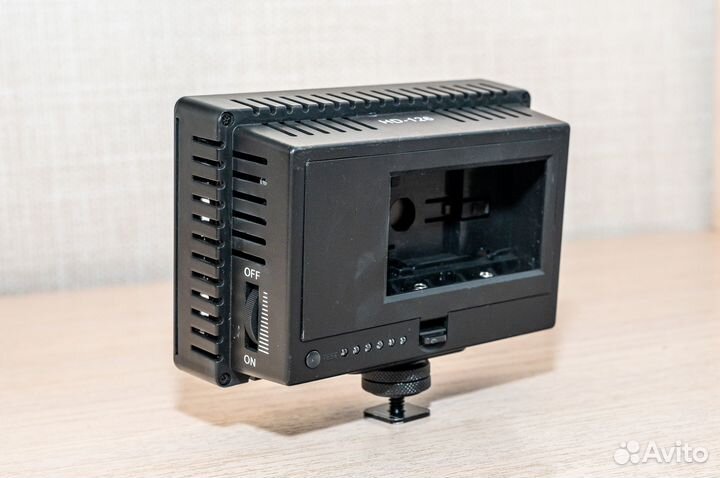 Накамерный Видео свет