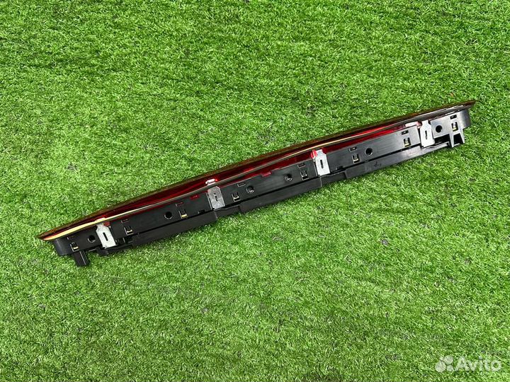 Дополнительный стоп сигнал Audi A6 C6 универсал re