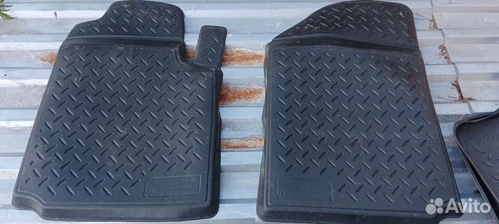 Коврики резиновые на авто Ситроен С3