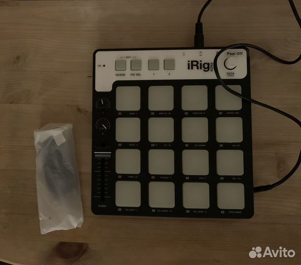Midi контроллер iRig Pads