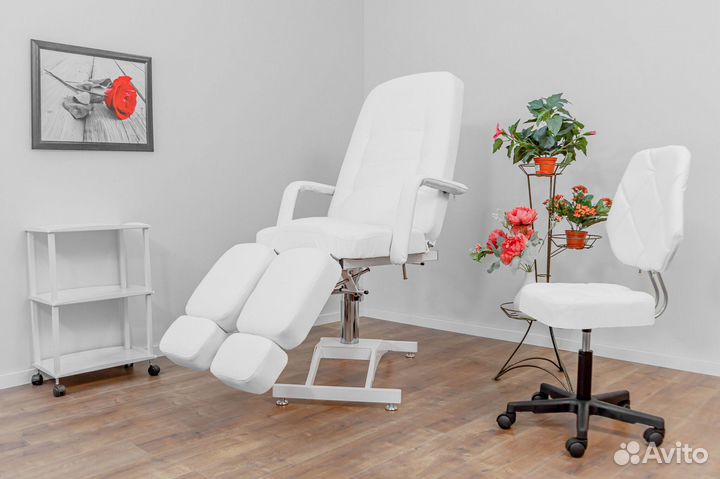 Педикюрное кресло на гидравлике Гармония 1
