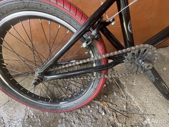 Трюковой велосипед BMX maxxpro