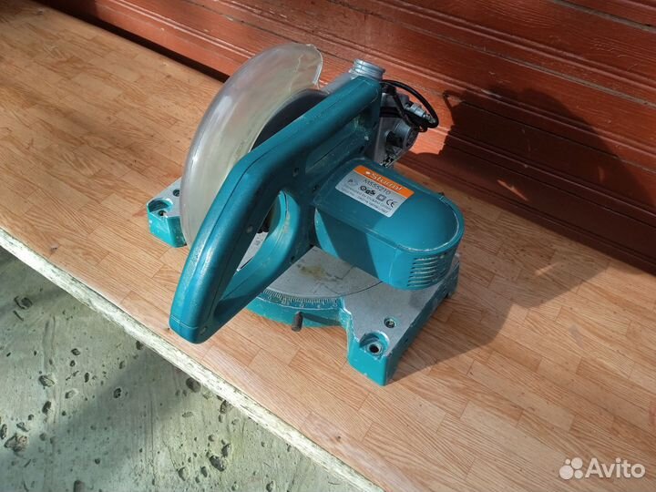 Пила торцовочная