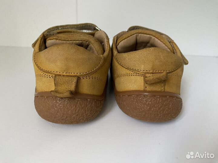 Босоногие кроссовки кеды 22
