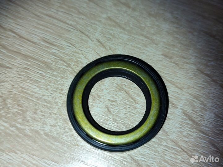 Сальник первичного вала кпп 23x35x8