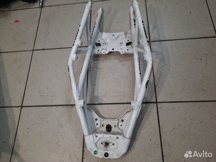 Подрамник KTM Duke 390 2019