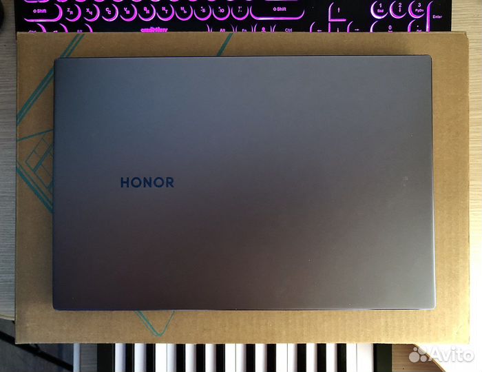 Honor magicbook 14
