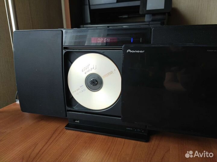 Рабочий Музыкальный центр pioneer x-smc01-k