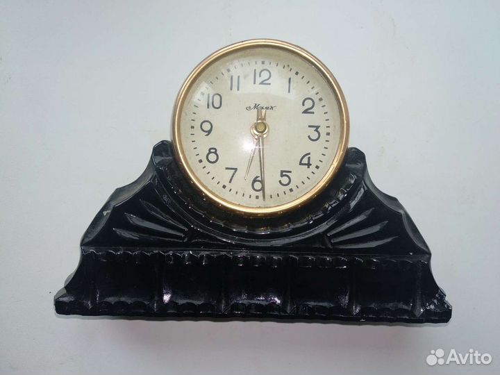 Часы настольные ссср,60х г