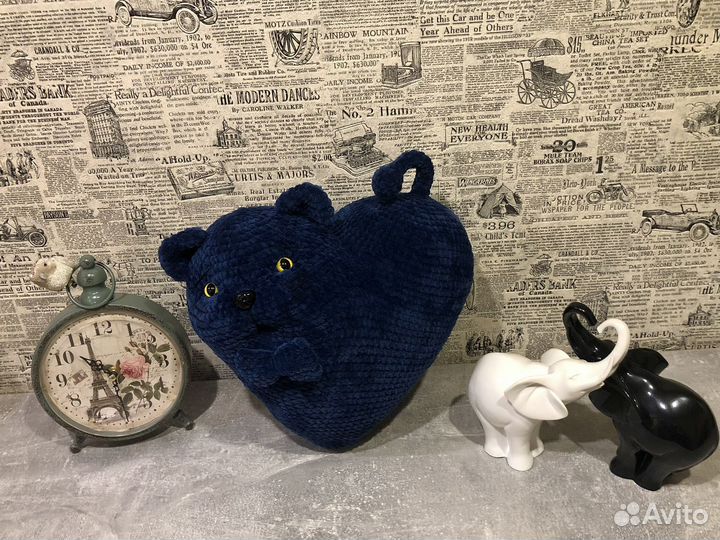 Вязанная игрушка Сердечный котик