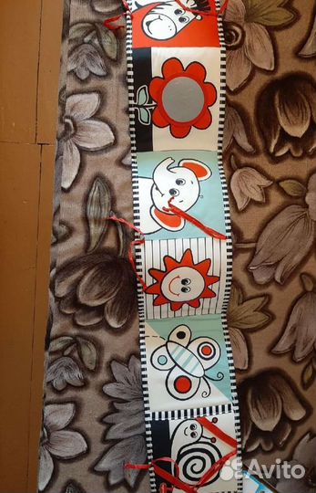 Игрушки в кроватку