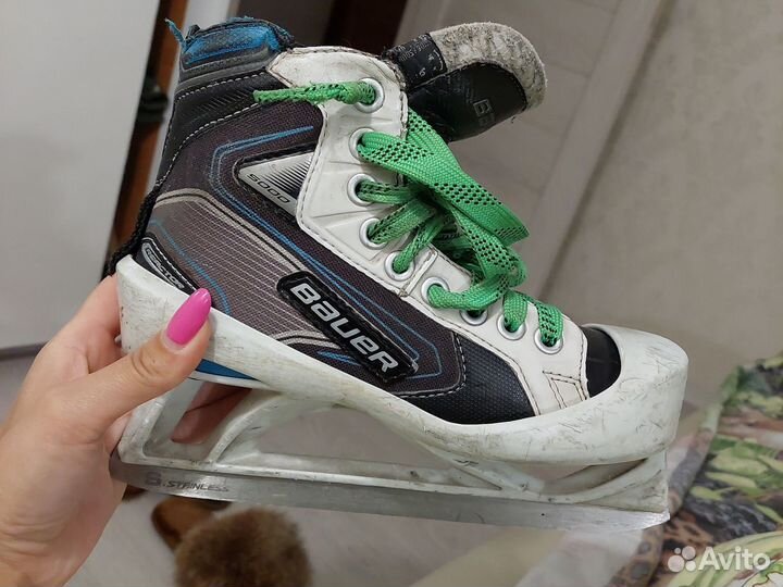 Вратарские коньки bauer