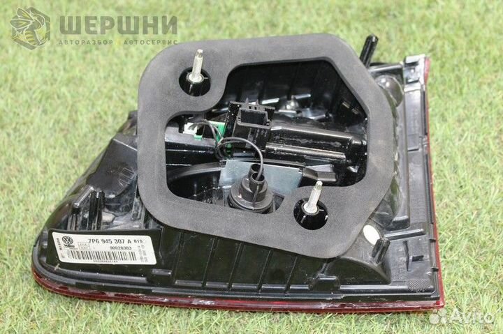 Фонарь задний левый внутренний (7P6945307A (К1)