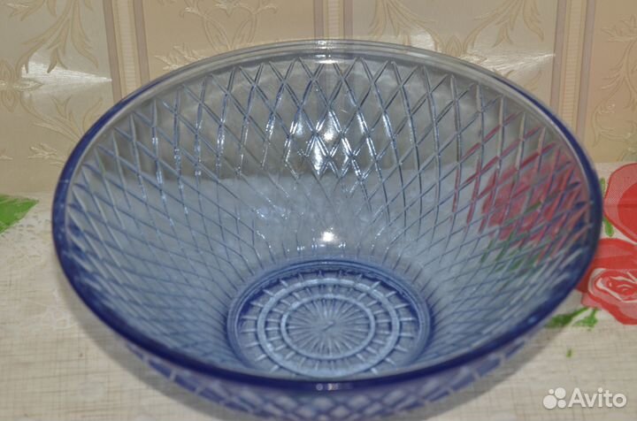 Набор праздничных бокалов. Посуда