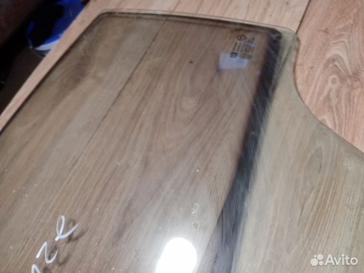 Стекло задней левой двери Chevrolet Cruze 1 седан