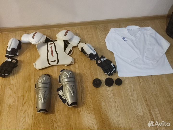 Хоккейная форма