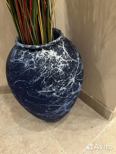 Ваза большая напольная с сухоцветами