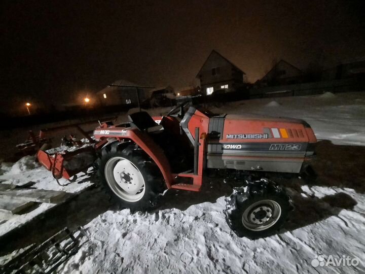 Мини-трактор Mitsubishi MT23 с КУН, 2005