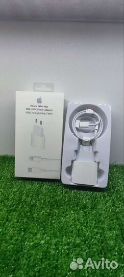 Зарядное устройство на iPhone 2в1