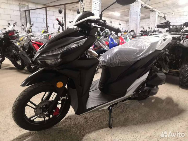 Скутер реплика Honda click