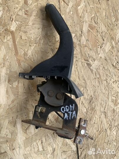 Hyundai sonata рычаг ручного тормоза