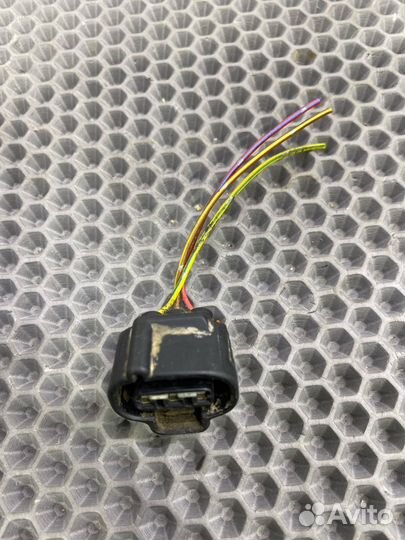 Б/У Фишка датчика скорости (разъем ) Toyota Lite