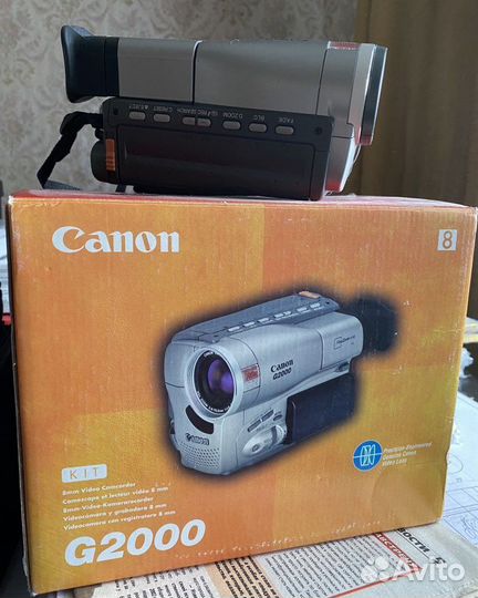 Видеокамера”Canon”