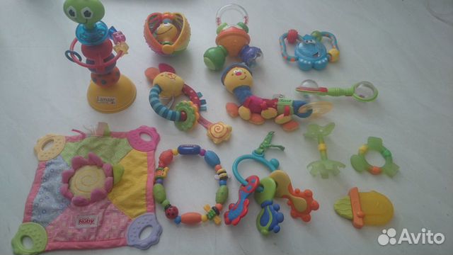 Игрушки для малышей