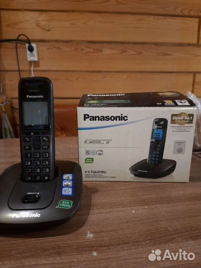 Телефон Panasonic