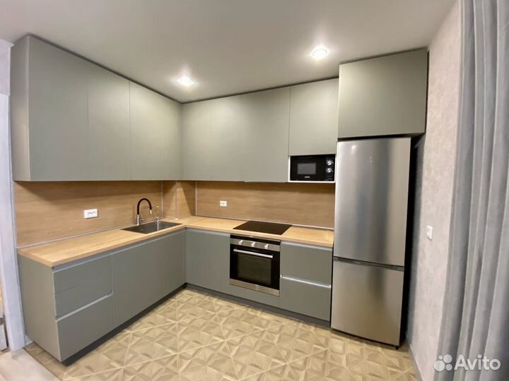 Прямая кухня на заказ под ключ в Новосибирске