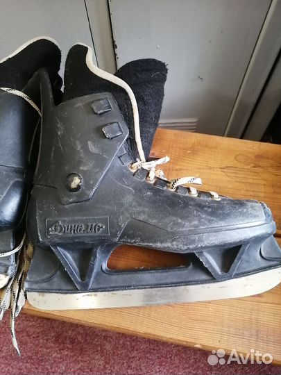 Коньки хоккейные р 40-42