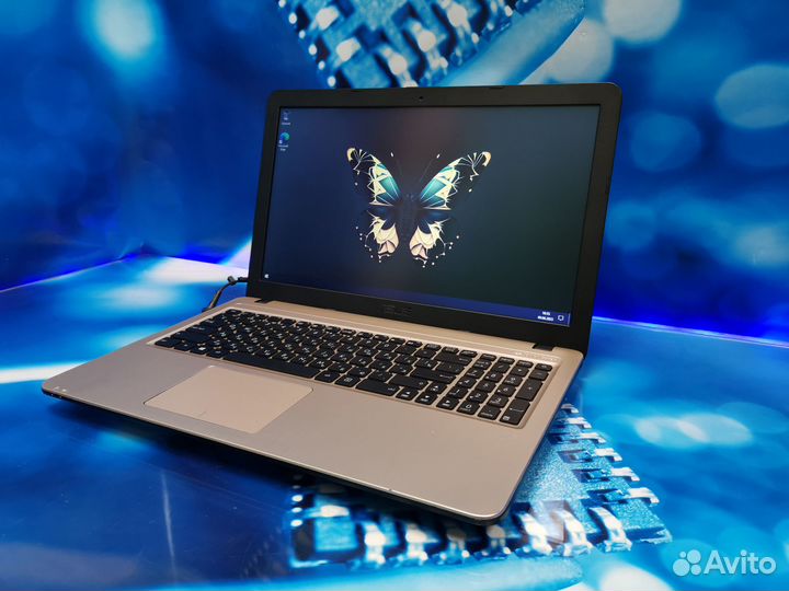 Ноутбук Asus 15.6
