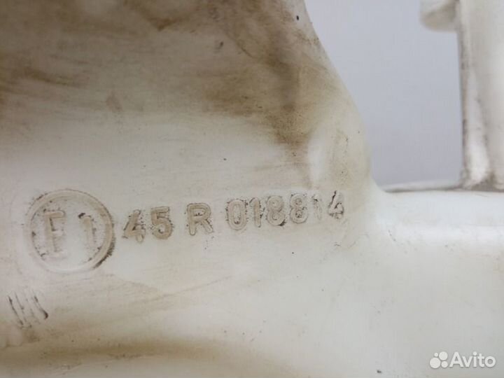 Бачок омывателя Mini Clubman R55 2010