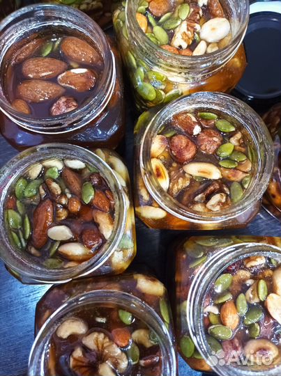 Орехи в меду