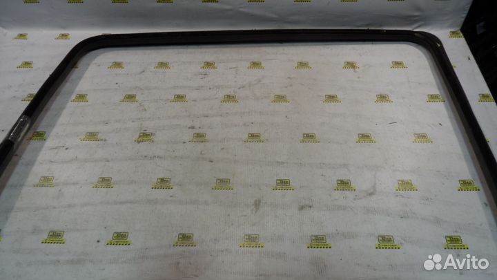 Рамка стекла передней левой двери б/у MAN TGX18.44