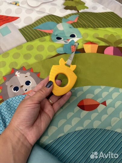 Развивающий коврик tiny love