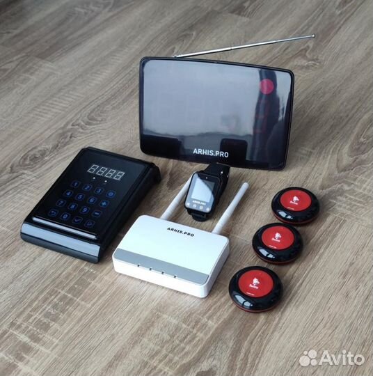 Кнопка вызова официанта,часы, табло, пульт, репите