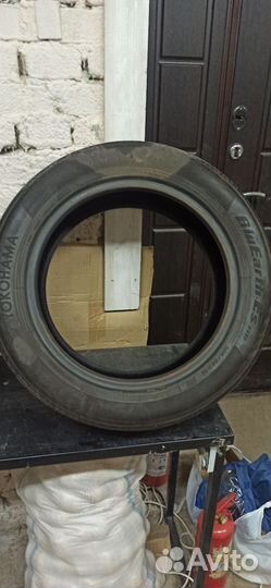 Yokohama Bluearth ES32 205/55 R16