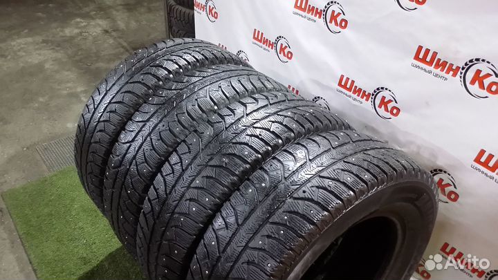 Bridgestone Ice Cruiser 7000 205/70 R15