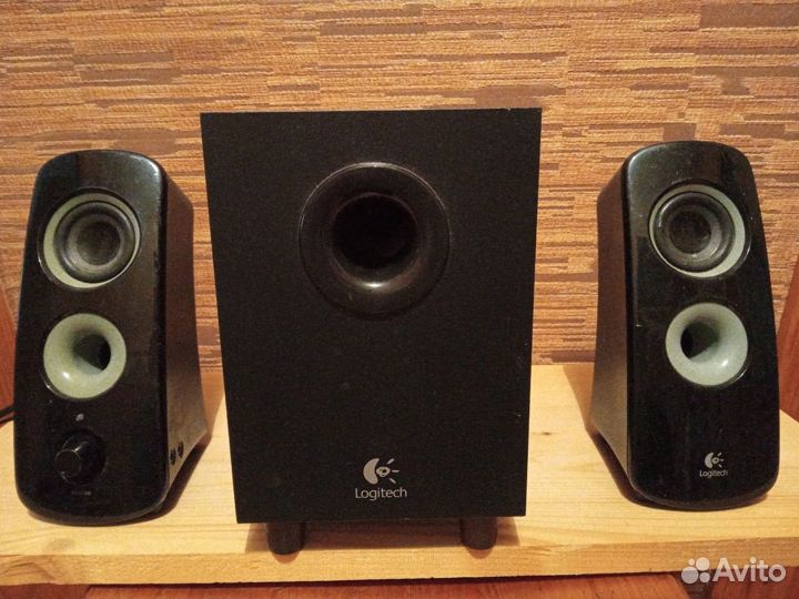 Сабвуфер, колонки компьютерные Logitech