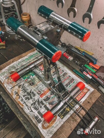 Мотоподъемник для мотоцикла / Подставка