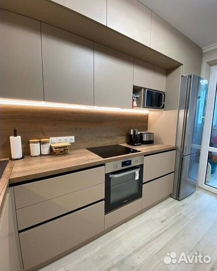 Кухонный гарнитур 