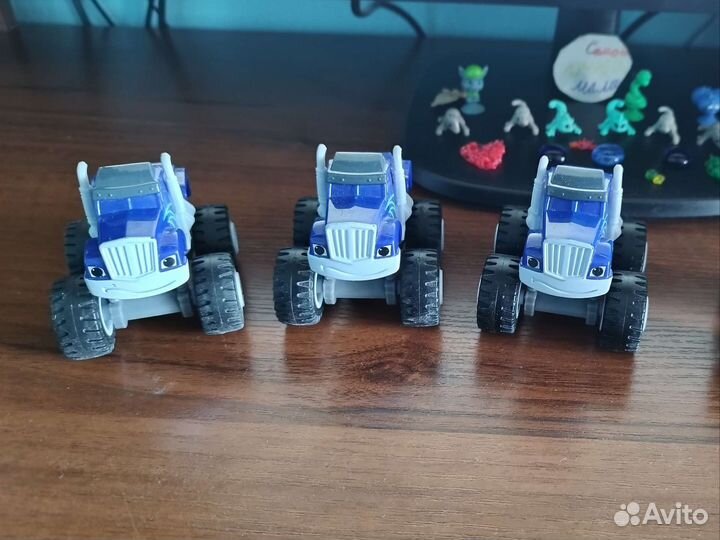 Вспыш и чудо-машинки