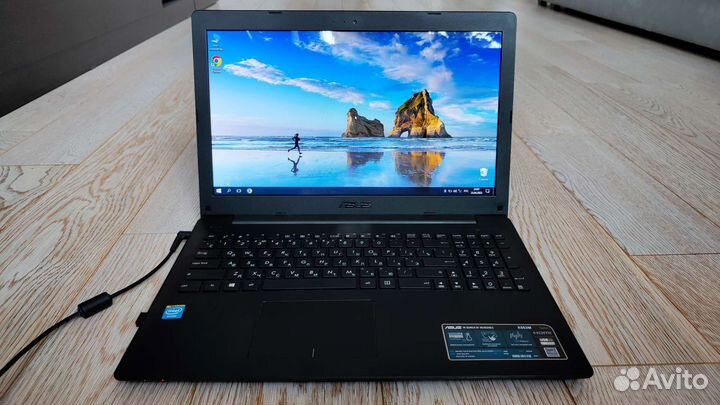 Ноутбук asus x553m