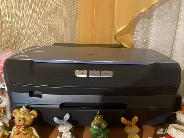 Принтер цветной струйный Epson Stylus Photo R270