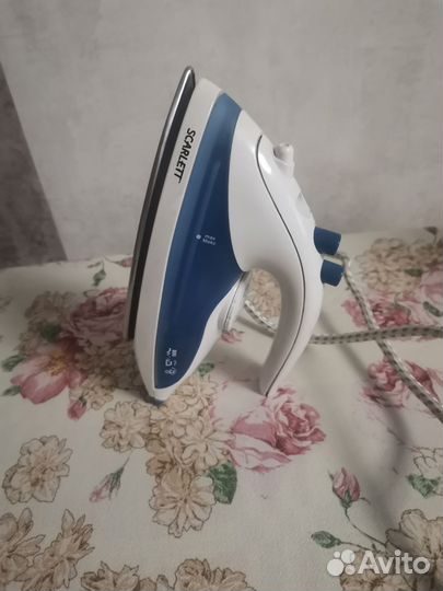 Утюг Scarlett