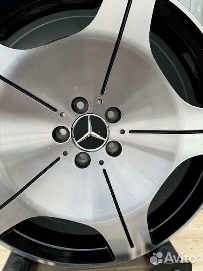 Диски Mercedes r19 5*112,DIA 66,6 et 36