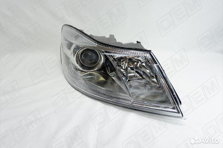 Фара правая 08-13